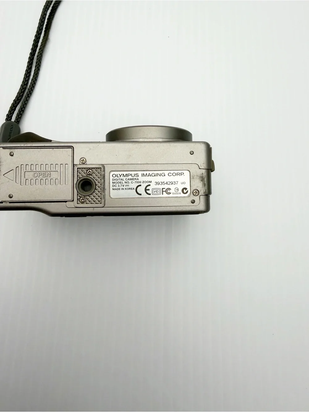 Olympus Camedia C-7000 Zoom 7.1MP Digital Camera Untested